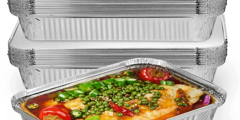 aluminum pan with cover for food