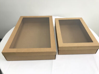 Large Kraft grazing box with clear window