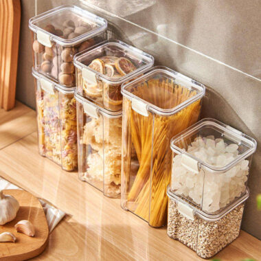 plastic food storage container for kitchen