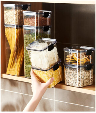 plastic food storage container for kitchen