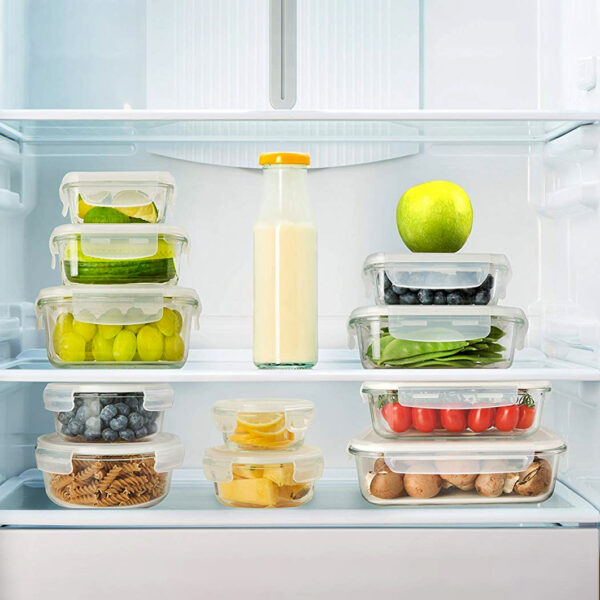 Glass lunchbox with locking lids